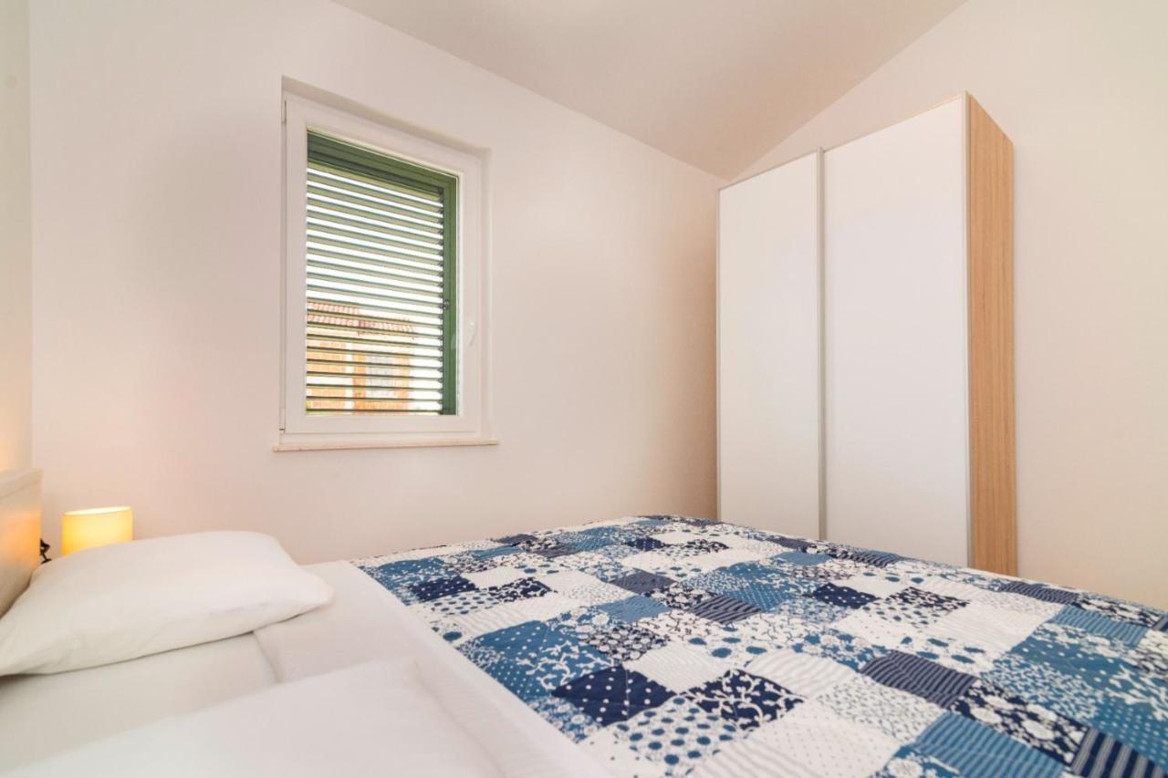 Appartement Ventus à Srima Extérieur photo